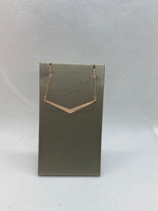 Rose plated necklace